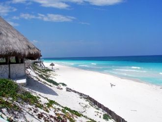 Здесь можно просто прогуливаться пешком,