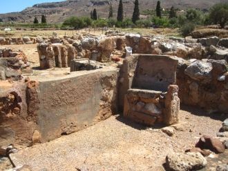 В подтверждение тому, что Закрос был уни