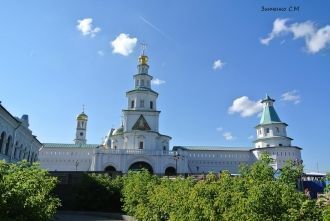 XVIII век. В 1749 г. Воскресенскому мона