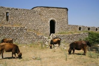 Крепостные стены, башни и вышки замков о