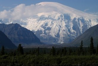Гора Сэнфорд в национальном парке Вранге