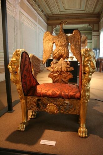 Кресло в музее Йылдыз.