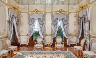 Роскошь обстановки во дворце Йылдыз.