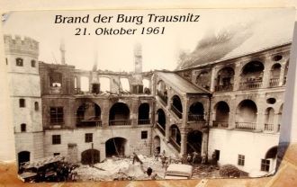 Замок Траусниц после пожара. К сожалению