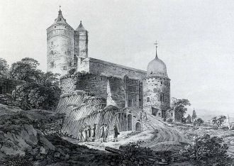 Крепость Штольпен. Базальтовые столпы на