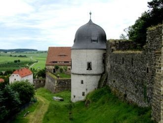 Башню Зайгертурм возводили в 1455 году, 