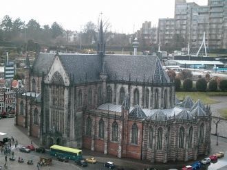 Ньиве-Керк неразрывно связана и с буднич