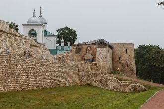 Нынешняя Изборская крепость уникальна те