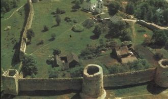 Все башни, за исключением Луковки, сильн