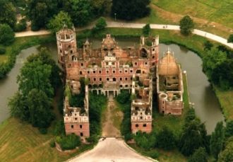 Дворец Мускау до реконструкции.