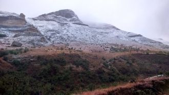 Снег в национальном парке Голден Гэйт Ха