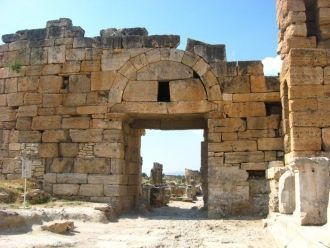 В III веке на территории города Иераполи