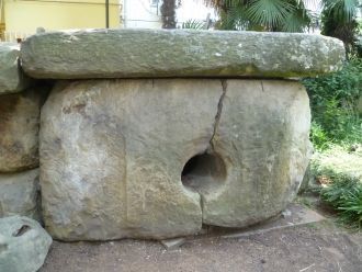 Строители дольменов обитали, как свидете