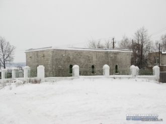 Текие Шах-Али хана зимой в снегу.