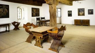 Типичный готический интерьер сохранился 