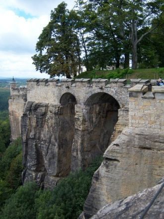 Южная сторона крепостной стены.