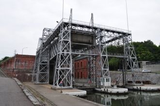 По ряду причин строительство обычных шлю