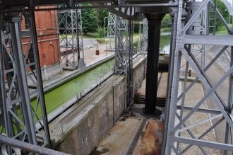 Оригинальное решение нашел англичанин Эд