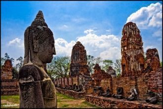 От древней столицы остались величественн