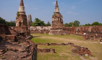 В древние времена Аюттая была окружена к