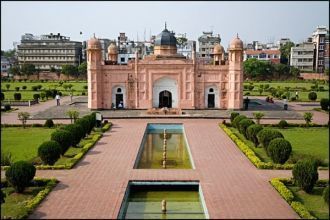 Lalbagh Fort﻿ (Fort Aurangabad)﻿ находит