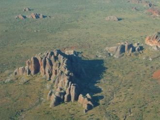Золота здесь почти нет, алмазов тоже, хо