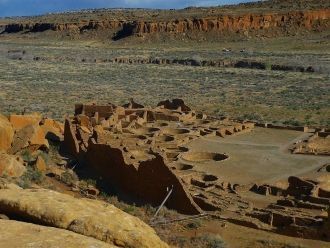 Суровый климат сделал эти постройки дост