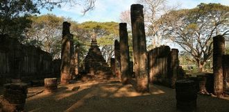 В них чувствуется влияние как Шри-Ланки,