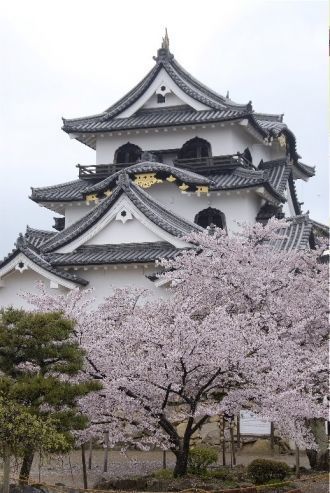 Главная башня (тэнсюкаку) - сердце замка