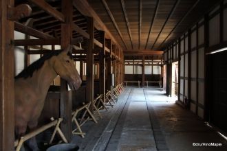 Есть у замковых городов и ещё одно очаро