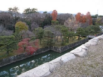 Замок Нидзё находится в районе Накагё Ки