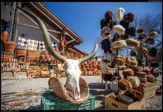 Сегодня на ярмарке продают не животных, 