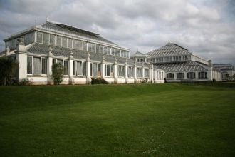 Завораживает Дом водных лилий. Именно ту