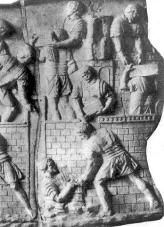 Легионеры на колонне Траяна часто изобра