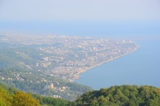 Автор чрезвычайно обогатил впечатления, 