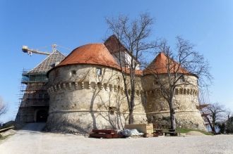 В 2008 году замок вновь был закрыт на ре