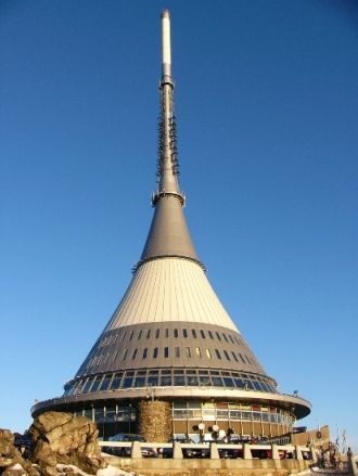 Строительство башни в форме серебряного 