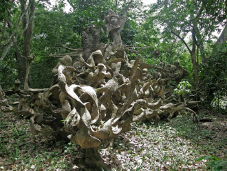 На территории этой достопримечательности