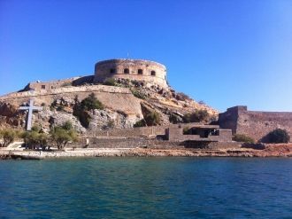 К этому моменту Кипр, который так же как