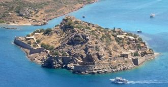 Крепость Спиналонга с высоты.