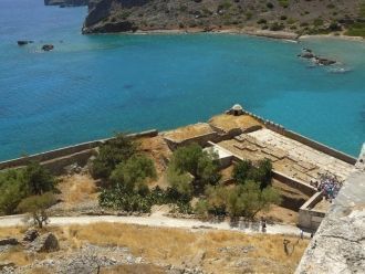 После сдачи крепости туркам последние по