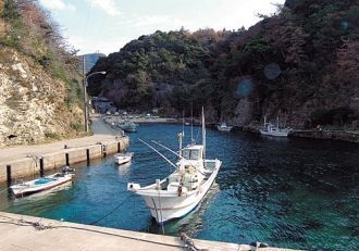 Бухта Томогаура. Отсюда серебро вывозили