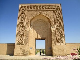 Караван-Сарай Рабат-Малик в Узбекистане 