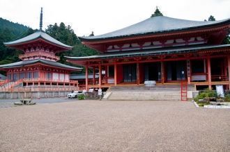 Восточная пагода То-до, давшая название 