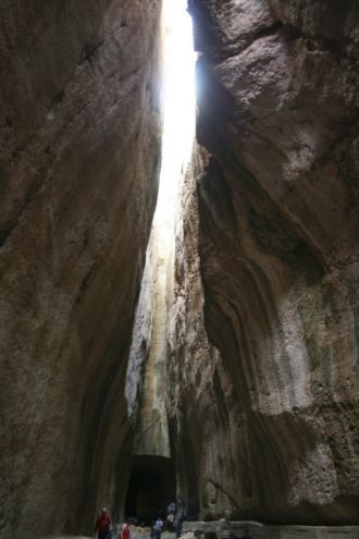 Этот тоннель служил для водоснабжения го