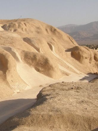 Толщина культурного слоя, обнаруженного 