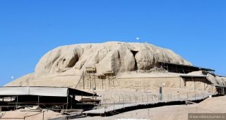 По сути, это две постройки, расположенны