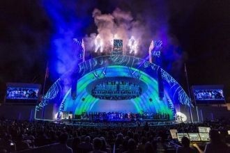 Ночное представление в Hollywood Bowl.