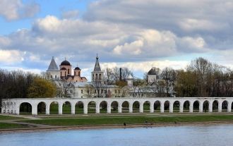 Ярославово дворище – исторический архите