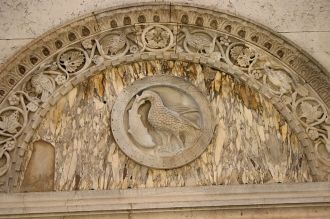 То, что первыми владельцами дворца были 